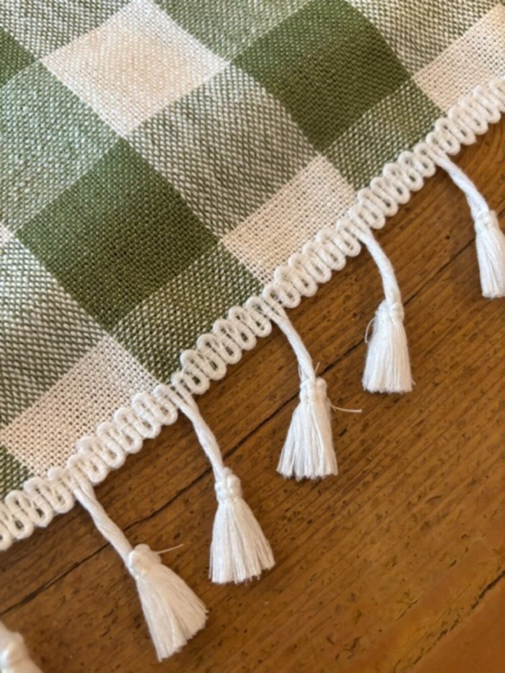 Tablecloth - Picture 3 of 3